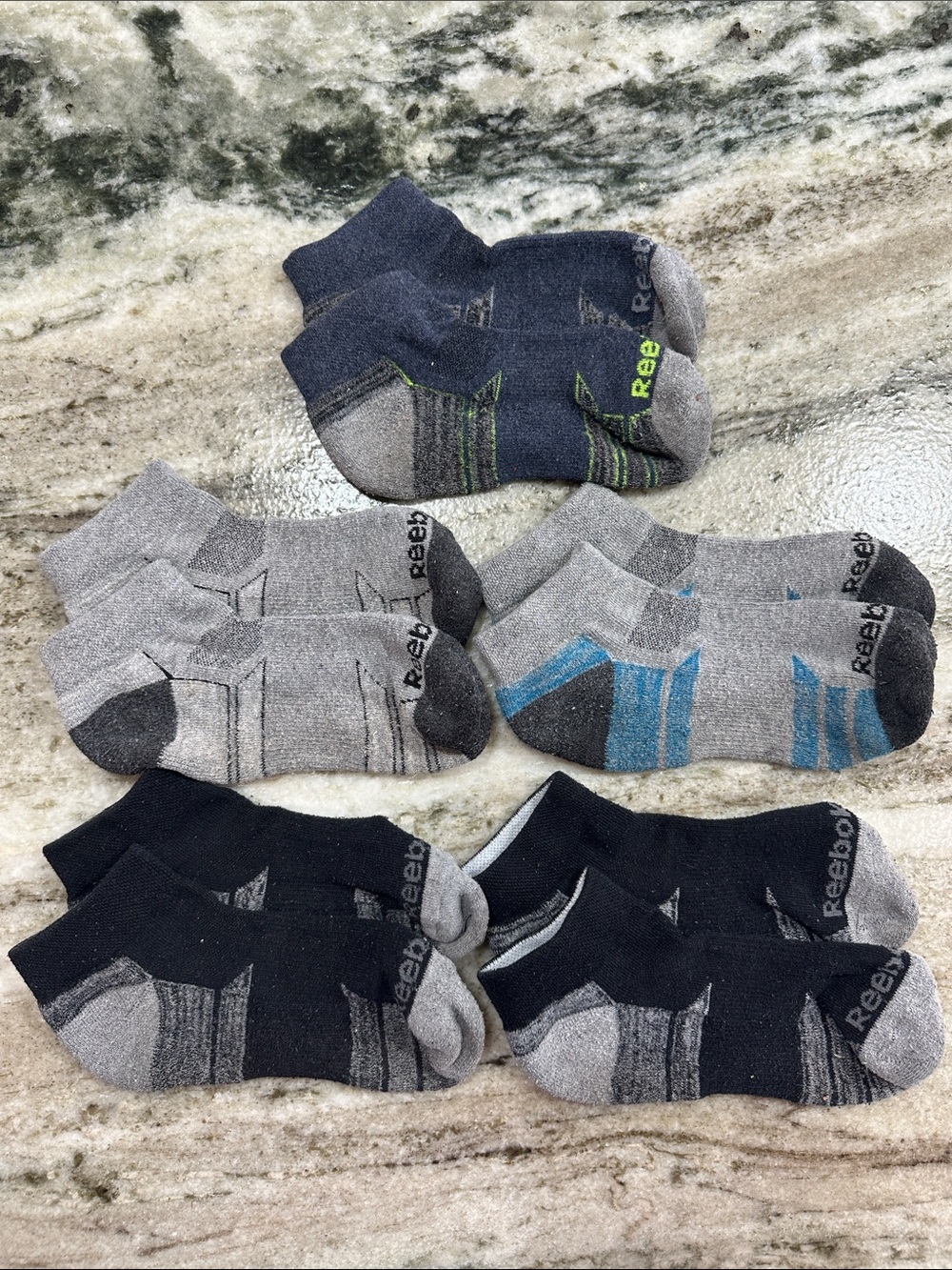 Reebok No Show Ankle Socks Gray Blue Black Kids Size L 4-10 Gently Used 5 Pairs